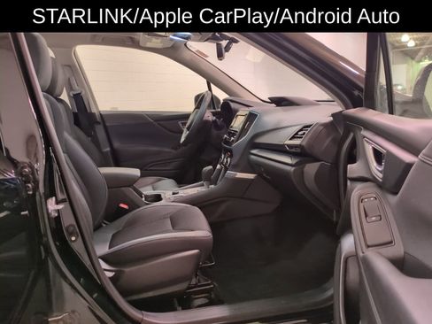 Used 2024 Subaru Forester Premium image 11