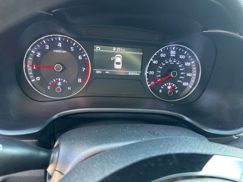 Used 2024 Kia Forte LXS FWD image 7