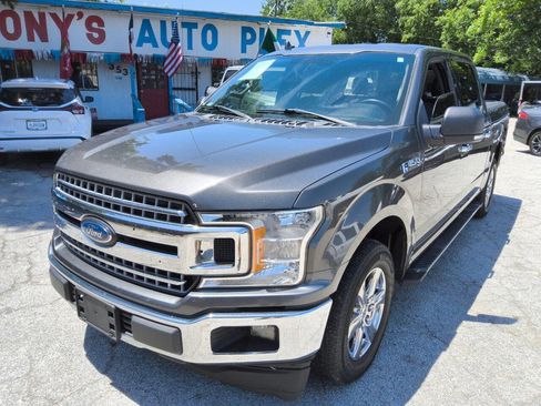 Used 2018 Ford F150 XLT w/ Equipment Group 302A Luxury RWD image 6