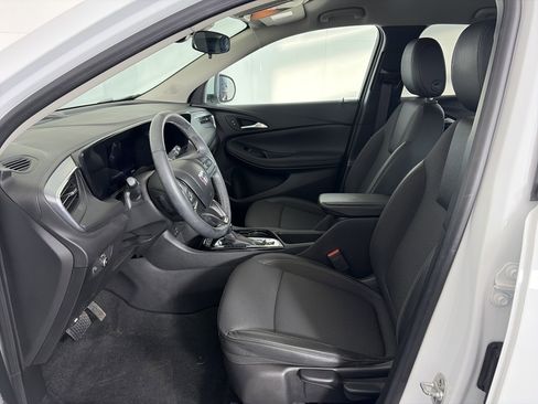 Certified 2024 Buick Encore GX Preferred image 6