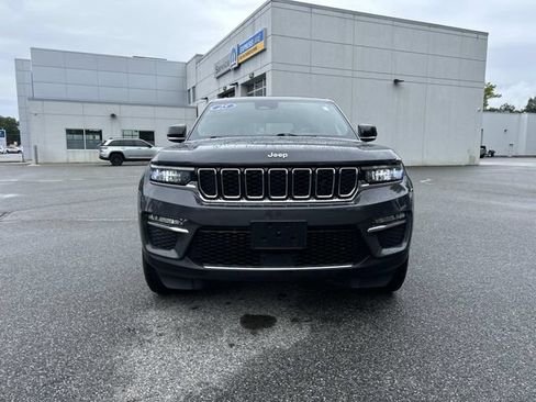 Used 2025 Jeep Grand Cherokee Limited AWD/4WD image 8
