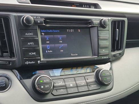 Used 2018 Toyota RAV4 XLE image 24