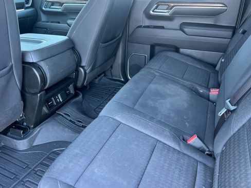 Used 2023 GMC Sierra 1500 Elevation w/ LPO, Elevation Black Package image 9