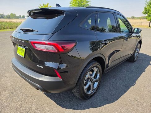 Used 2025 Ford Escape ST-Line AWD/4WD image 6