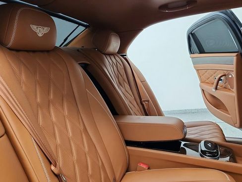 Used 2015 Bentley Flying Spur V8 AWD/4WD image 37