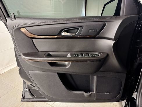 Used 2016 GMC Acadia Denali AWD/4WD image 14
