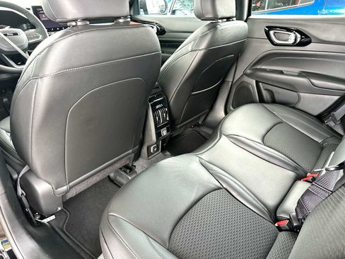New 2026 Jeep Compass Latitude AWD/4WD image 24