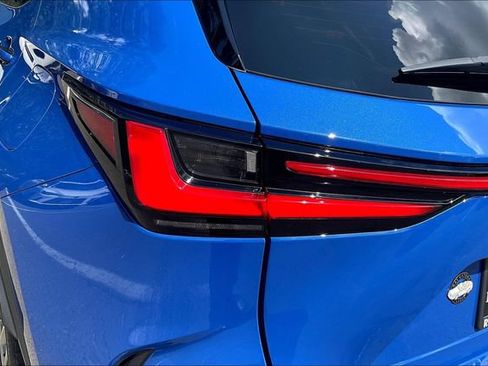 Used 2025 Lexus NX 350 AWD w/ Premium Package image 23