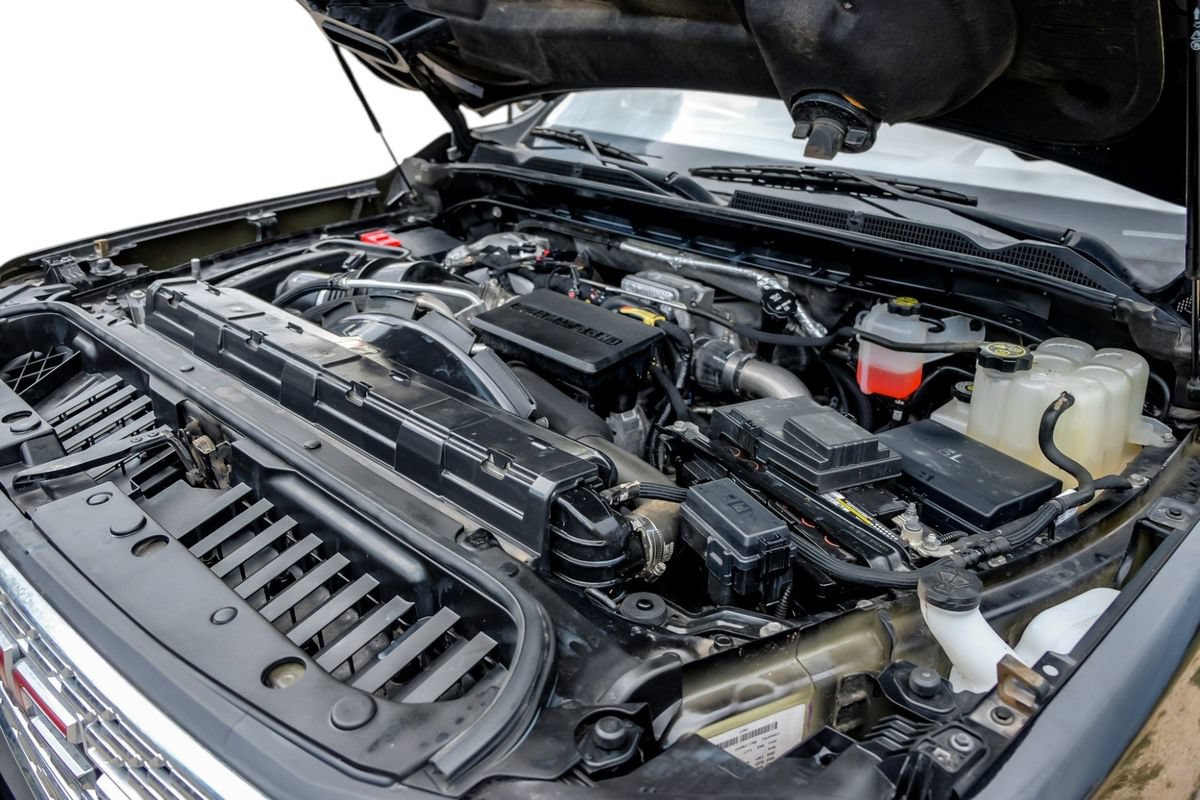 Used 2023 GMC Sierra 2500 Denali w/ Denali Black Diamond Edition AWD/4WD image 55