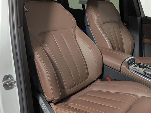 Used 2021 BMW X5 xDrive40i w/ Premium Package 2 image 35