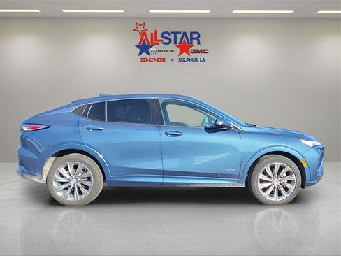 New 2026 Buick Envista Avenir image 8