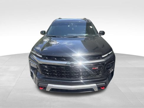 Used 2024 Chevrolet Traverse Z71 AWD/4WD image 7