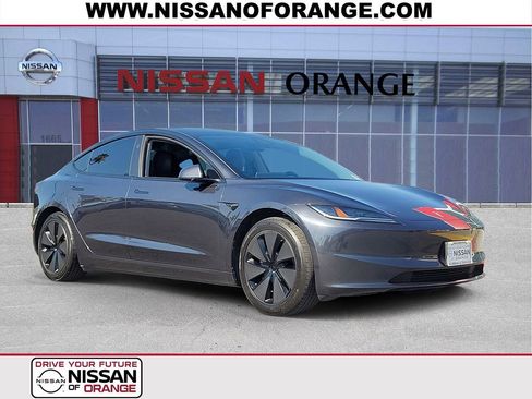 Used 2025 Tesla Model 3 RWD image 1