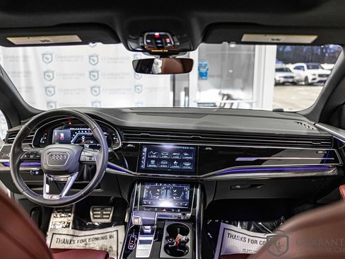 Used 2023 Audi SQ8 Premium Plus w/ Executive Package image 35