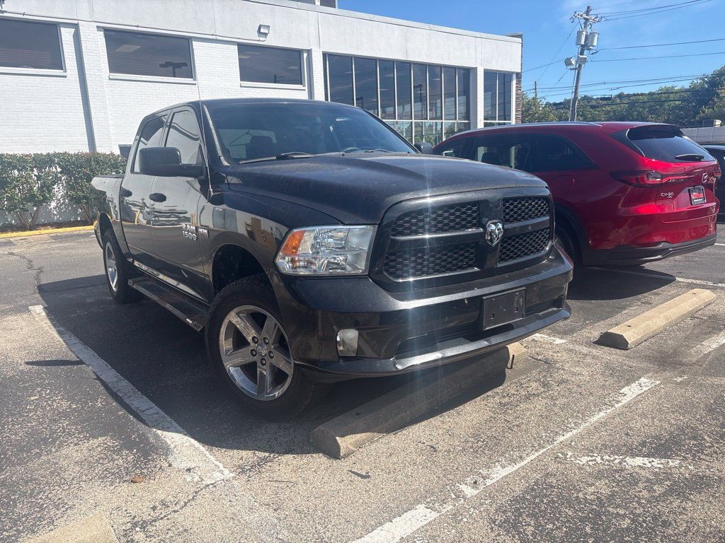 Used 2015 RAM 1500 Express AWD/4WD image 2