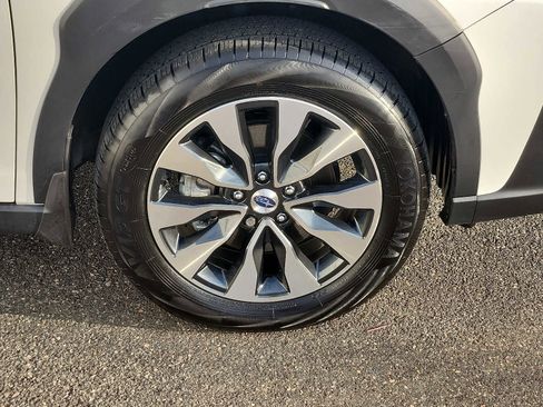 Used 2023 Subaru Outback Limited image 8