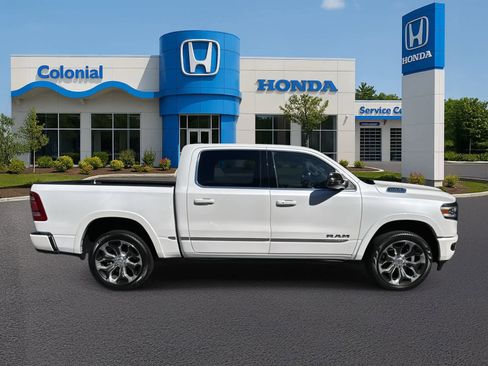 Used 2023 RAM 1500 Limited w/ Body Color Bumper Group image 8