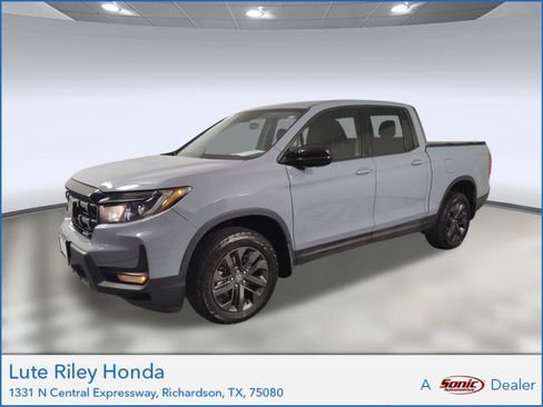 Certified 2024 Honda Ridgeline Sport image 1