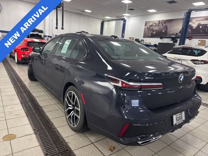 Used 2024 BMW 760i xDrive w/ Premium Package 2