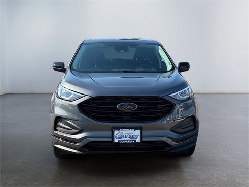 Used 2023 Ford Edge SE w/ Black Appearance Package image 8