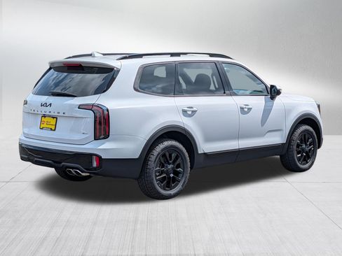 Certified 2025 Kia Telluride AWD image 7