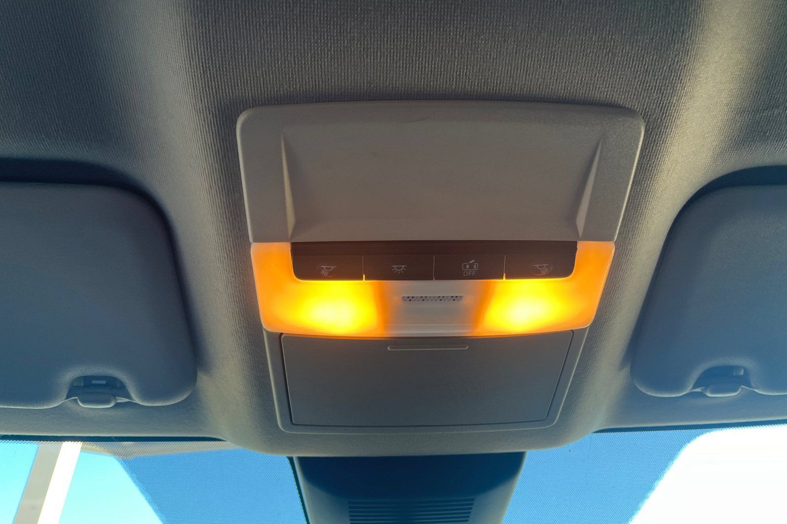 Used 2024 Nissan Sentra SV FWD image 40