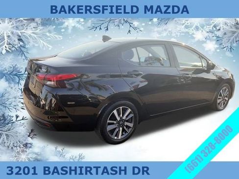 Used 2023 Nissan Versa SV image 5