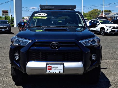 Used 2023 Toyota 4Runner TRD Off-Road Premium w/ Off Road Premium Plus Package AWD/4WD image 2