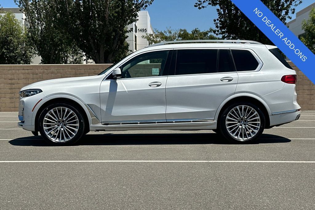 Used 2019 BMW X7 xDrive50i w/ Premium Package AWD/4WD image 7