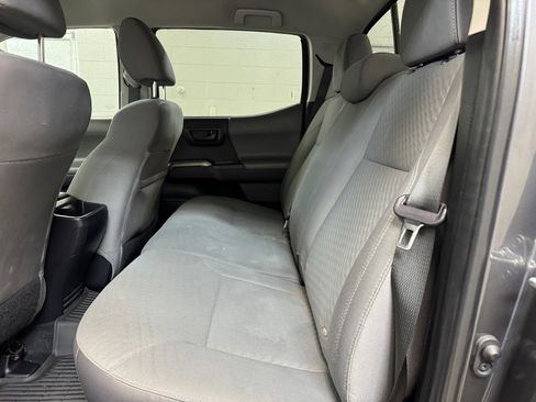 Used 2022 Toyota Tacoma SR5 image 16