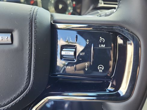 Used 2026 Land Rover Range Rover Velar S image 20