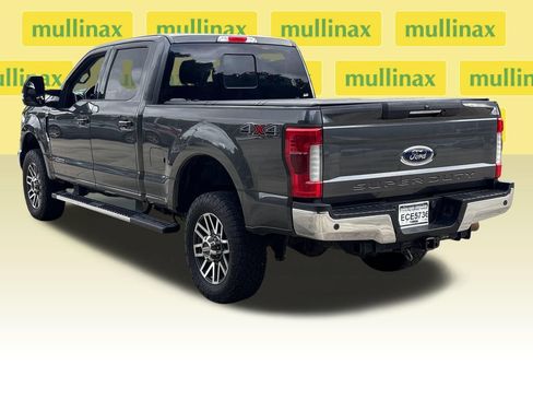 Used 2018 Ford F350 Lariat w/ Lariat Ultimate Package AWD/4WD image 9