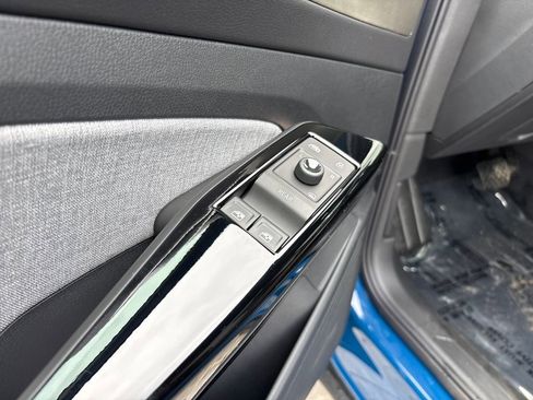 New 2026 Volkswagen ID.4 Pro image 15