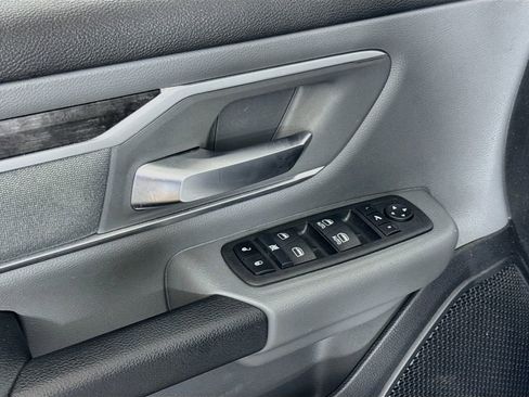 Used 2023 RAM 1500 Big Horn AWD/4WD image 17