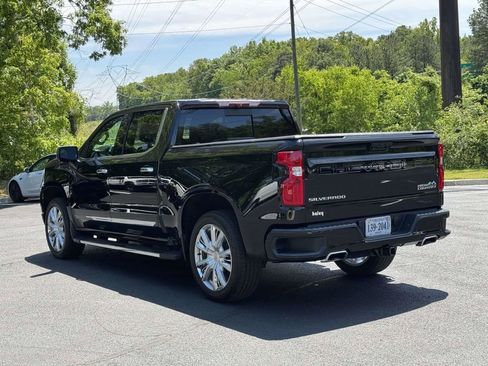 Used 2022 Chevrolet Silverado 1500 High Country w/ High Country Premium Package AWD/4WD image 24