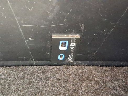 Used 2022 Toyota Tacoma SR image 27