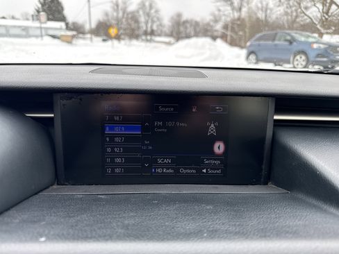 Used 2014 Lexus IS 250 AWD w/ Navigation Package image 20