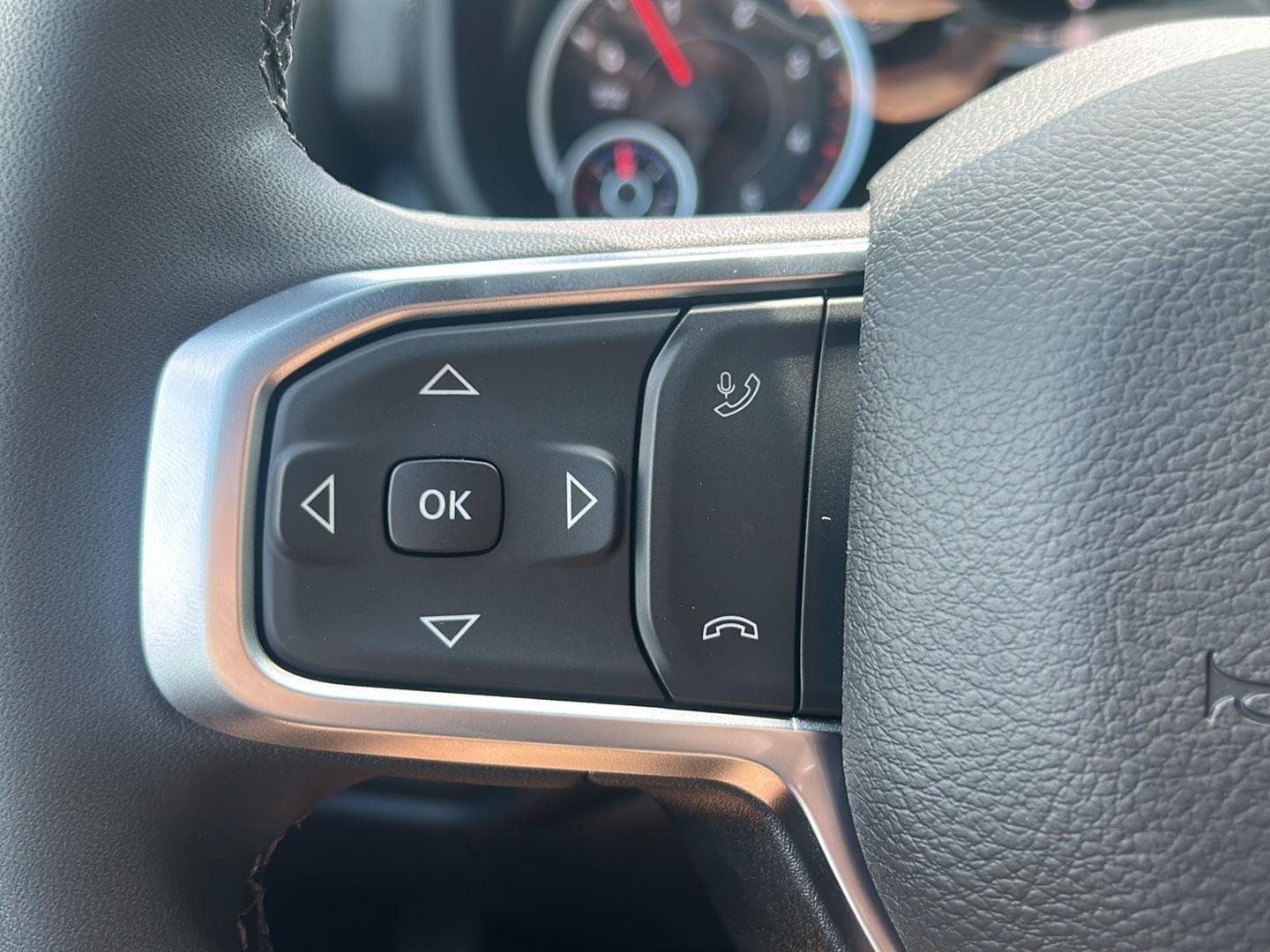 New 2026 RAM 3500 Big Horn AWD/4WD image 27