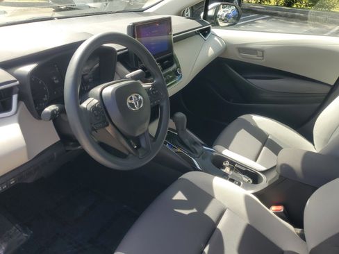 Certified 2025 Toyota Corolla LE FWD image 16