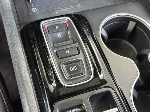 Used 2025 Honda Pilot Touring image 53