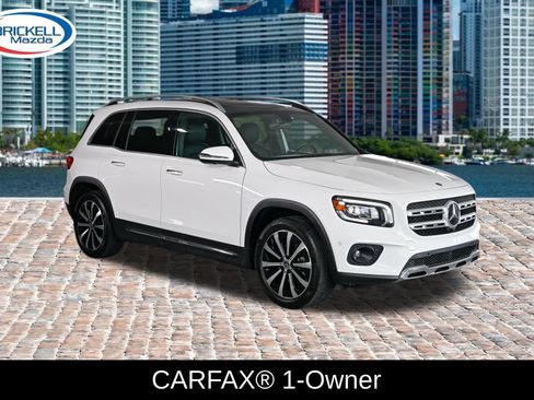 Used 2022 Mercedes-Benz GLB 250 image 1