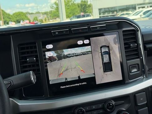 Certified 2024 Ford F250 XLT w/ XLT Premium Package image 4