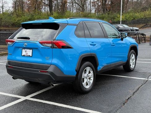 Certified 2021 Toyota RAV4 XLE Premium image 3