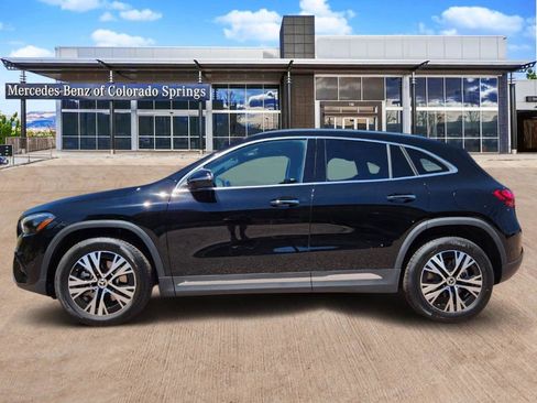 Used 2026 Mercedes-Benz GLA 250 4MATIC image 4
