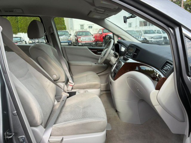 Used 2015 Nissan Quest S FWD image 17