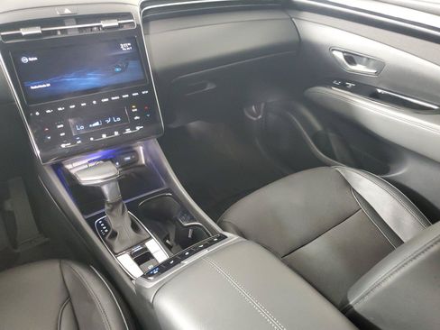 Used 2022 Hyundai Santa Cruz Limited AWD/4WD image 16