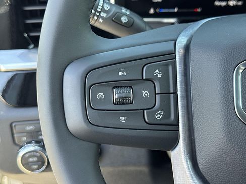New 2026 GMC Sierra 1500 Elevation AWD/4WD image 9
