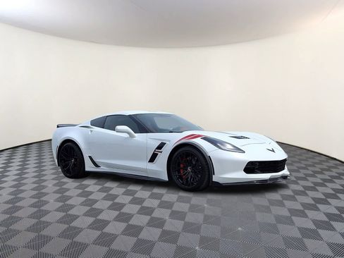 Used 2019 Chevrolet Corvette Grand Sport RWD image 4