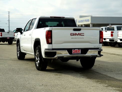 Used 2024 GMC Sierra 1500 SLE image 7