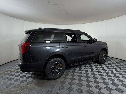 New 2026 Ford Expedition Tremor image 4